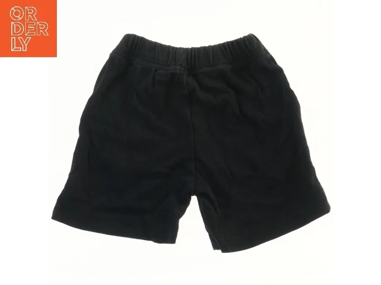 Billede 2 - Nike sorte shorts til børn fra Nike (str. 110)