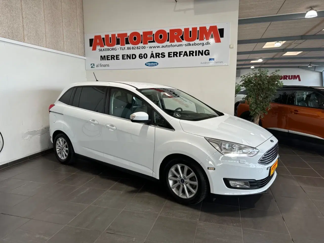 Billede 1 - Ford Grand C-MAX 1,5 TDCi 120 Titanium+ Van