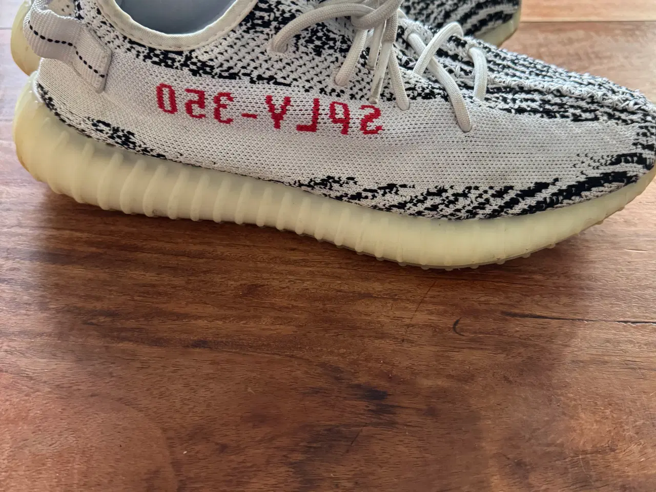 Billede 3 - Yeezy Boost 350 V2 Zebra