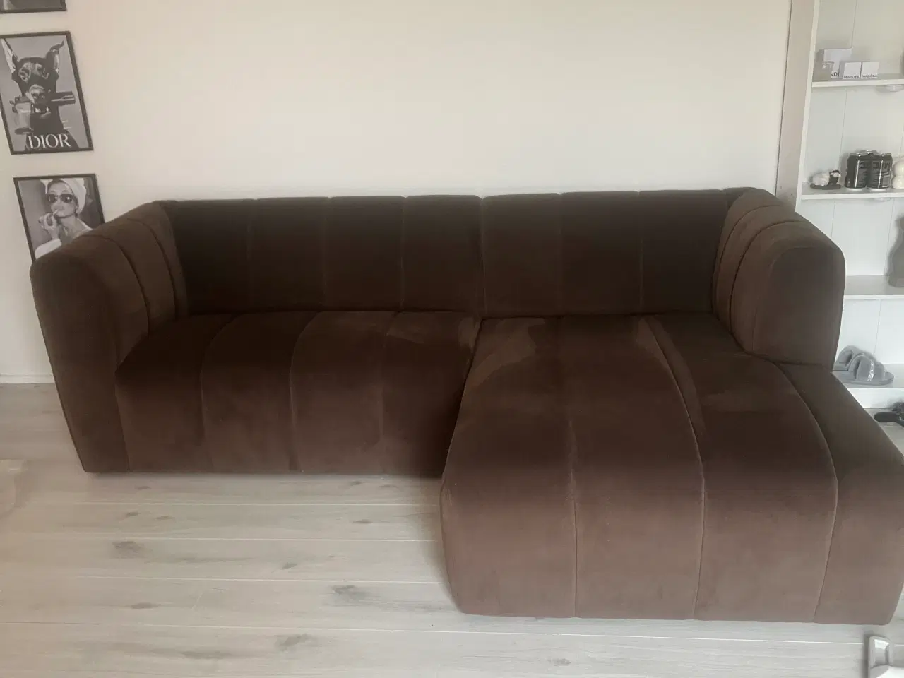 Billede 2 - Sofa brun velour