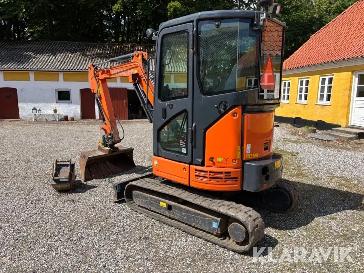Billede 3 - Gravemaskine Hitachi Zaxis 26U med Compact tilt