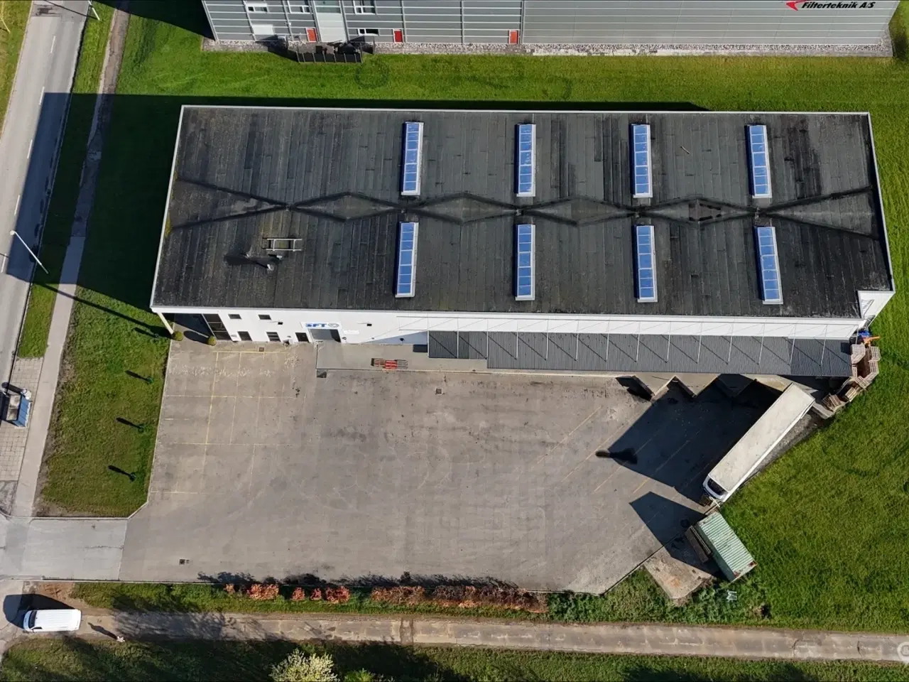 Billede 3 - Erhvervsejendom med kølelager og showroom nær København og E20