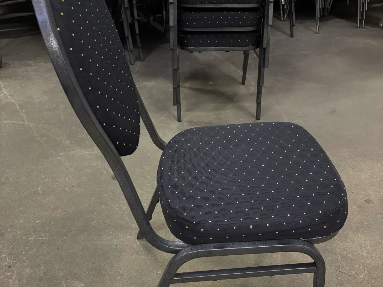 Billede 3 - Banquet stabelstol sort