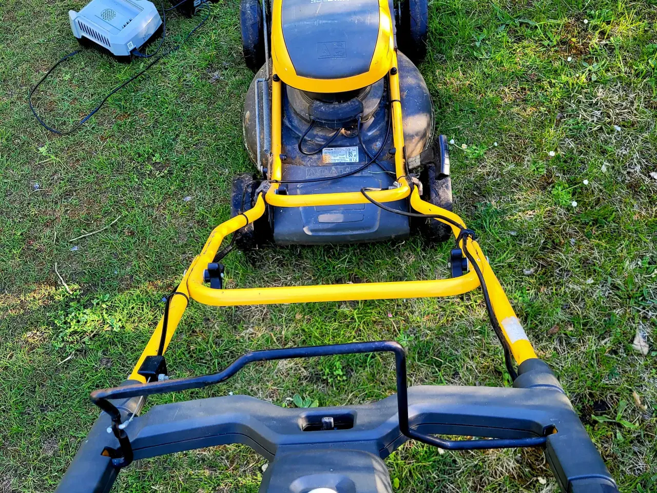 Billede 4 - Defekt Stiga Multiclip 47 S AE på batteri