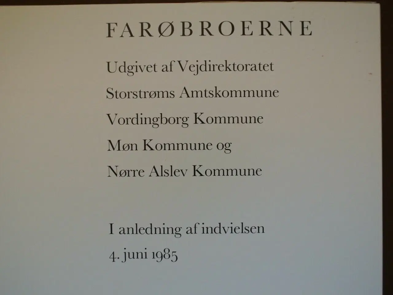 Billede 2 - farøbroerne, red. af s. k. andersen, emne: arkitek
