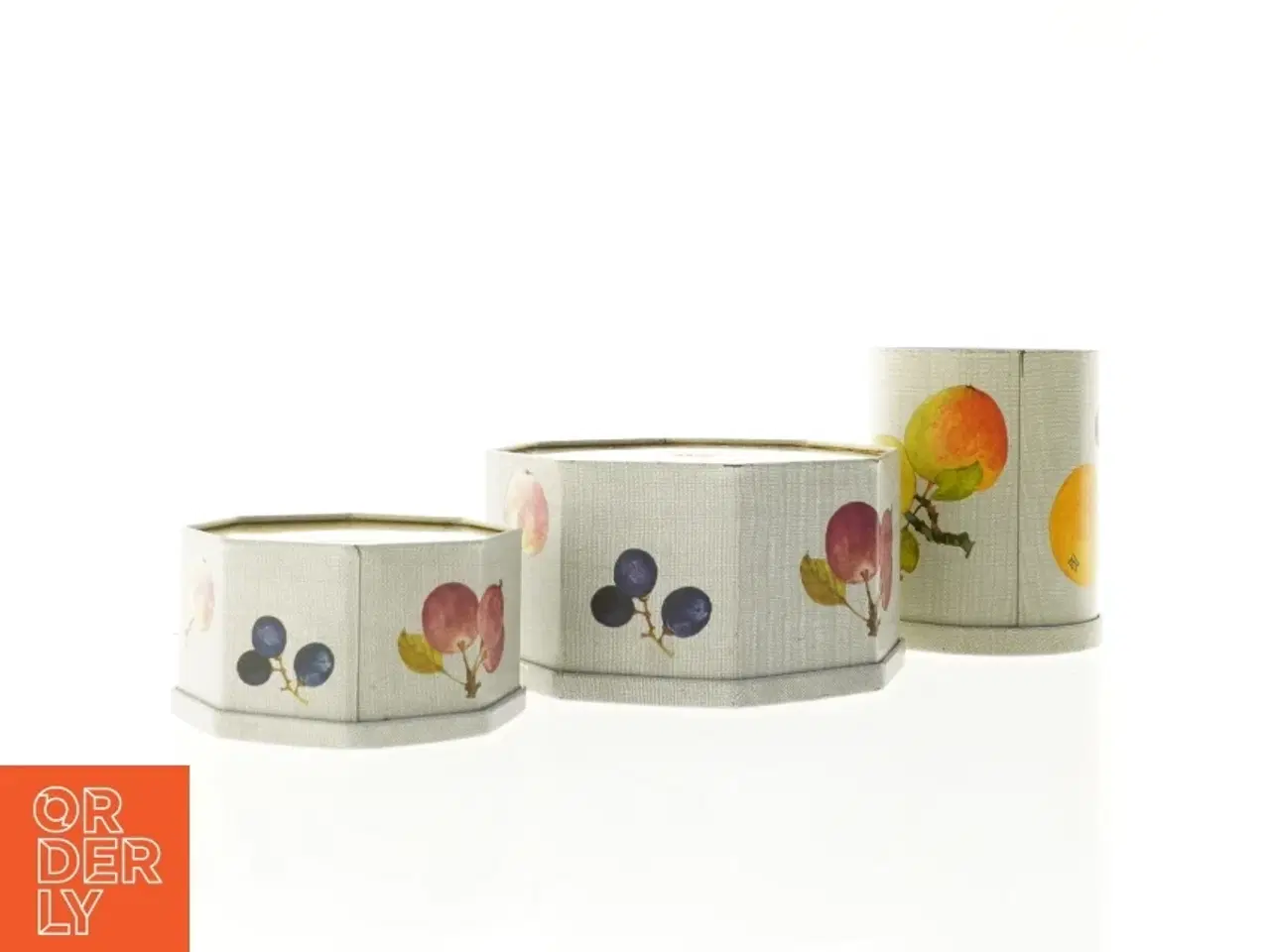 Billede 4 - Vintage kasedåser med frugtdekoration - 3 stk (str. 7 cm 10 cm og 14 cm høje)