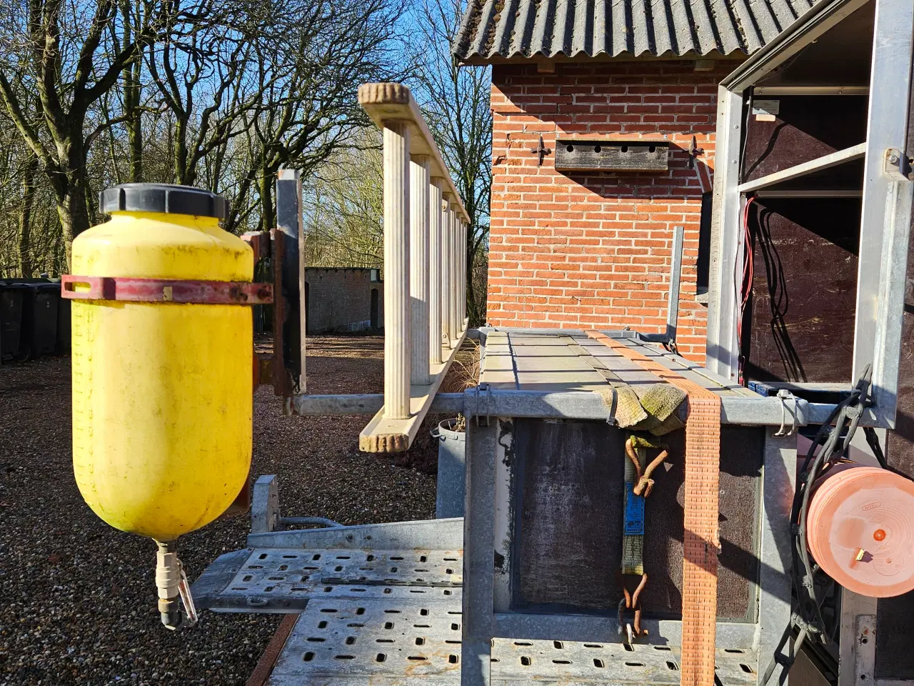 Billede 2 - Ladstatil til varebil sælges