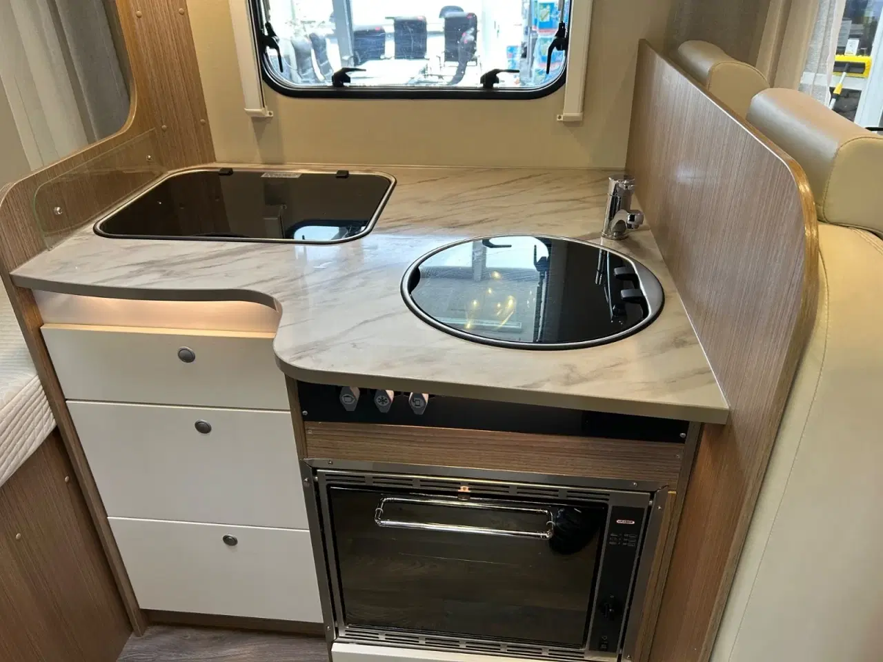 Billede 11 - Fiat Carado 2,3 MJT T348 aut.