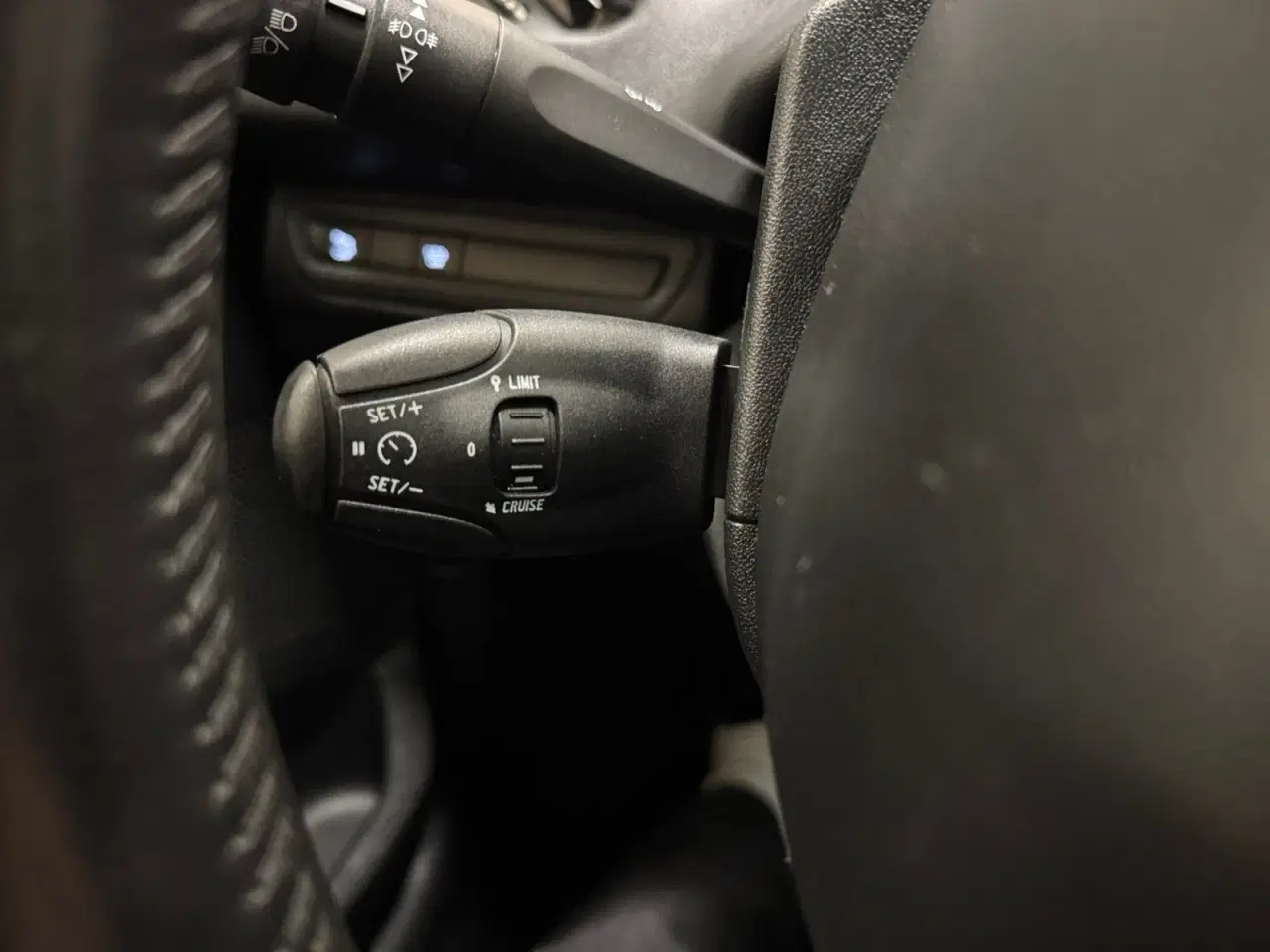 Billede 12 - Peugeot 208 1,5 BlueHDi 100 Allure Sky