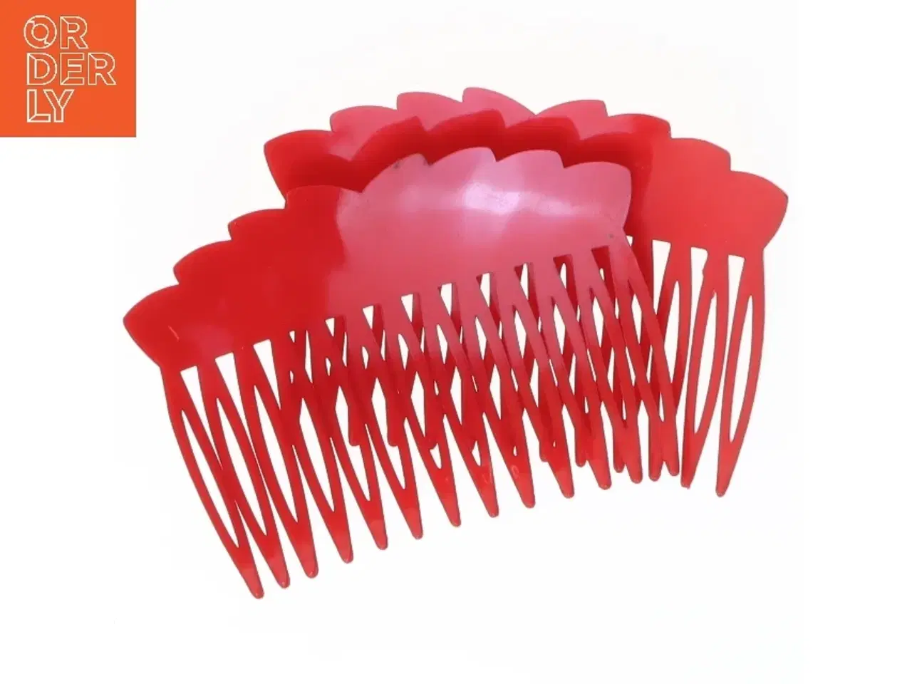 Billede 3 - Røde hårkamme (str. 2 stk 8x5,5 cm)