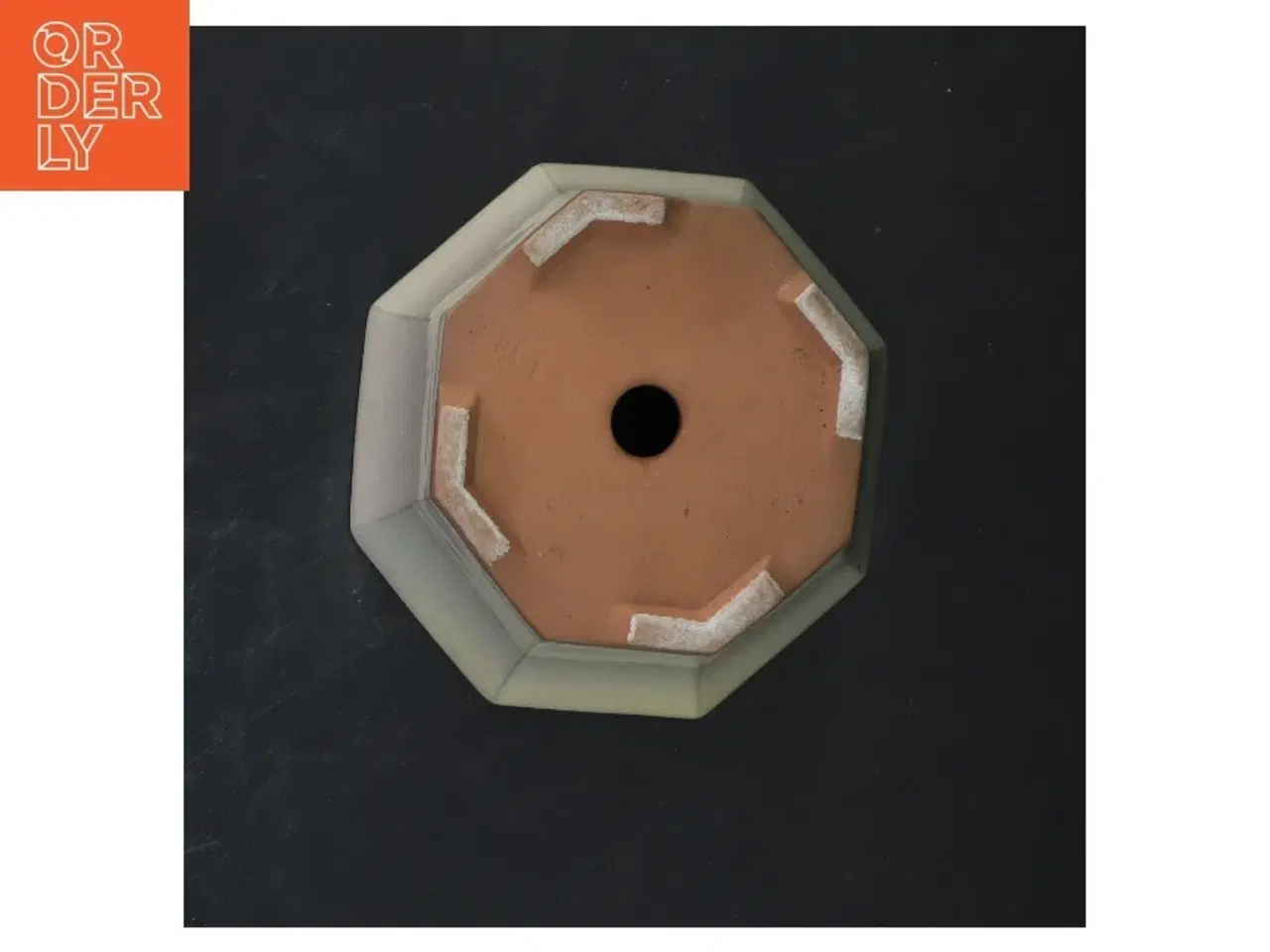 Billede 2 - Ottekantet lerpotte (str. 11,5x15 cm)