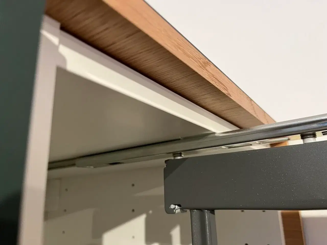 Billede 16 - Skab med Grønne låger