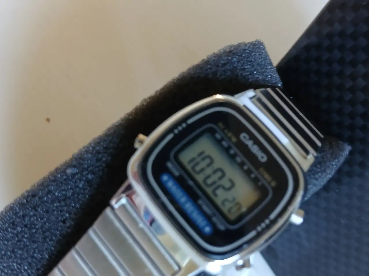 Billede 1 - Lille smart CASIO armbånds ur