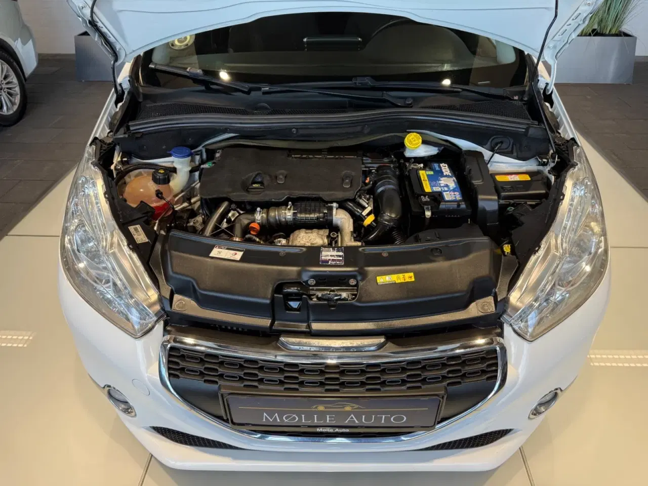 Billede 12 - Peugeot 208 1,6 e-HDi 92 Active