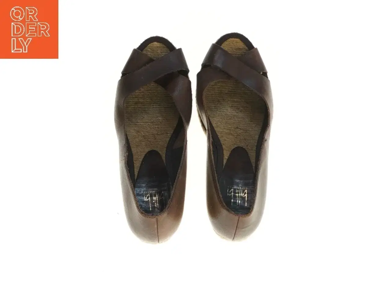 Billede 2 - Brune kilehælsko med åben tå fra Billi Bi (str. fod 25 cm)