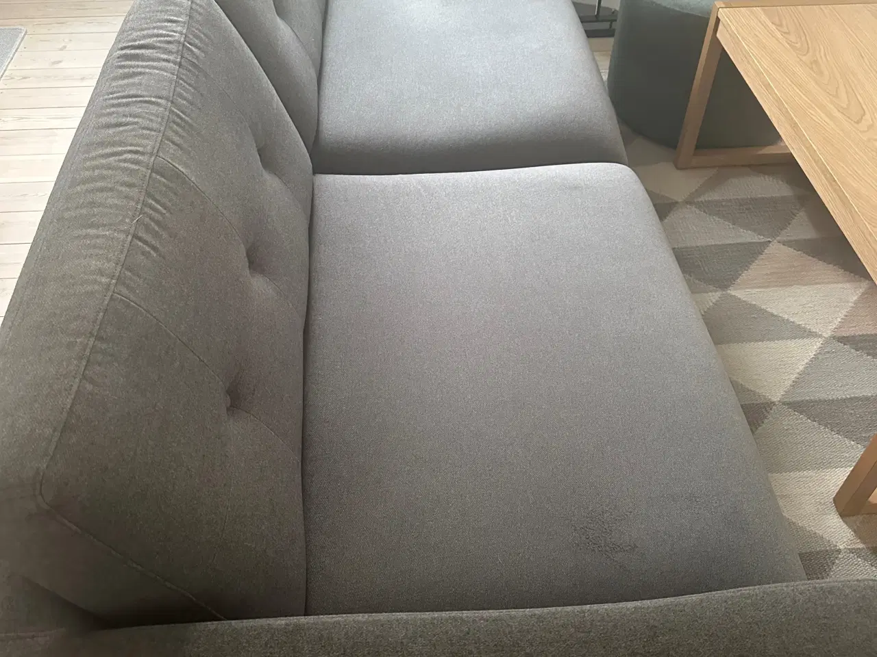 Billede 3 - Sofa, lænestol og fodskammel samt puf
