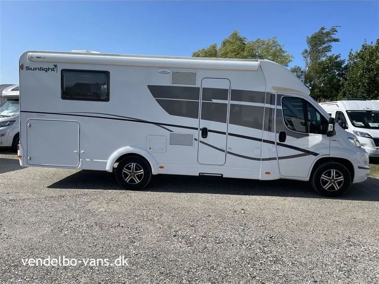 Billede 2 - 2019 - SunLight T 69 L Aut.gear   150 HK - automatgear - bemærk det lave km tal