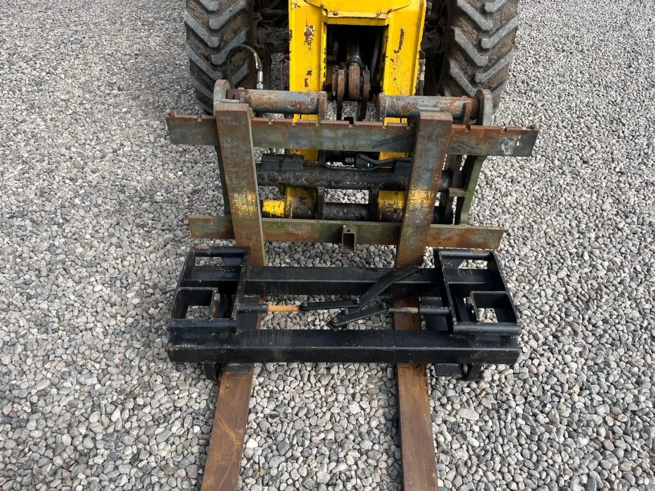 Billede 4 - Kramer 750T Allrad med pallegafler og adabter. Med teleskop-arm