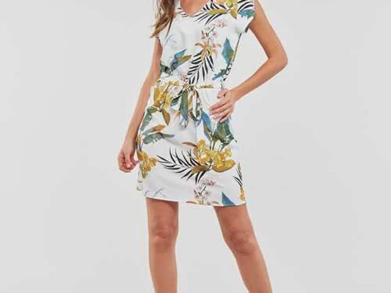 Billede 4 - SØD KORT KJOLE