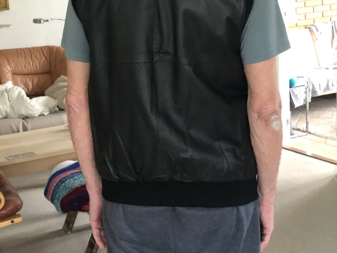 Billede 5 - Blød lammeskindsvest fra Jacobsen