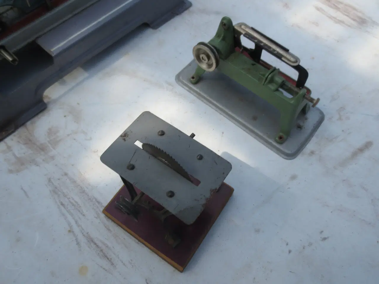Billede 3 - 1 stk Wilesco Dampmaskine med 4 redskaber 