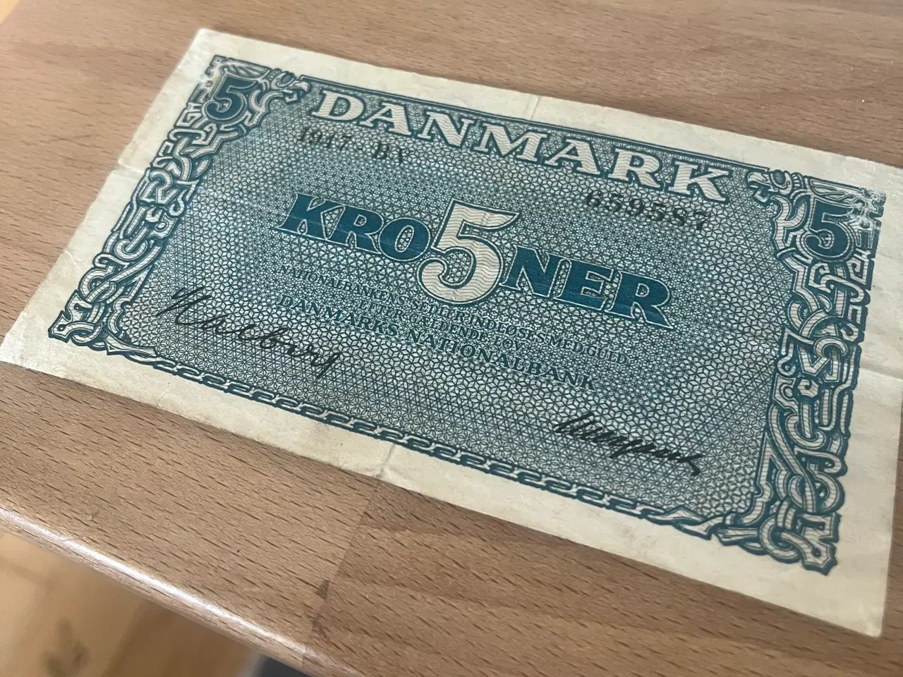 Billede 4 - Gammel dansk 5 kroners seddel fra 1947