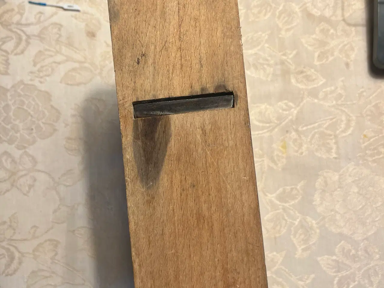 Billede 4 - Gammel høvl i træ