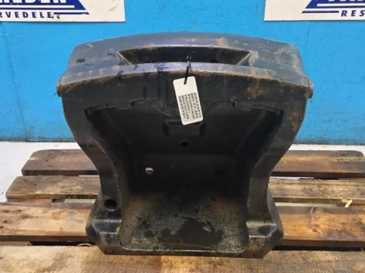 Billede 6 - New Holland T7 Frontvægt Holder 84232748
