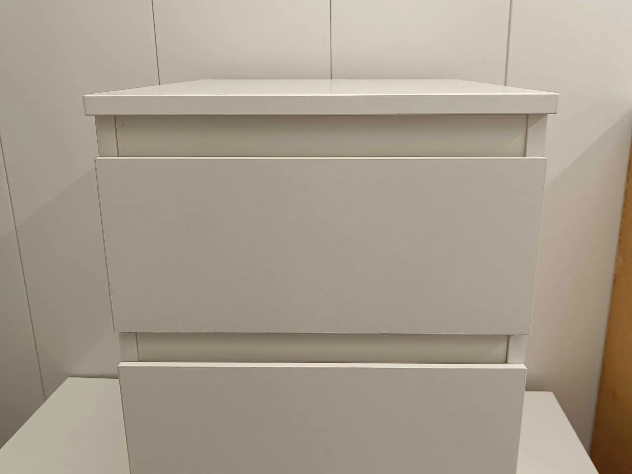 Billede 1 - 2 flotte sengeborde. Sælges samlet