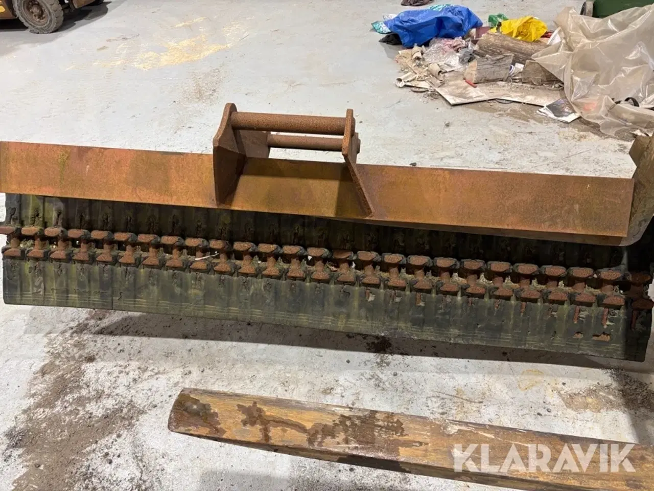 Billede 1 - Gummikost til grave maskine