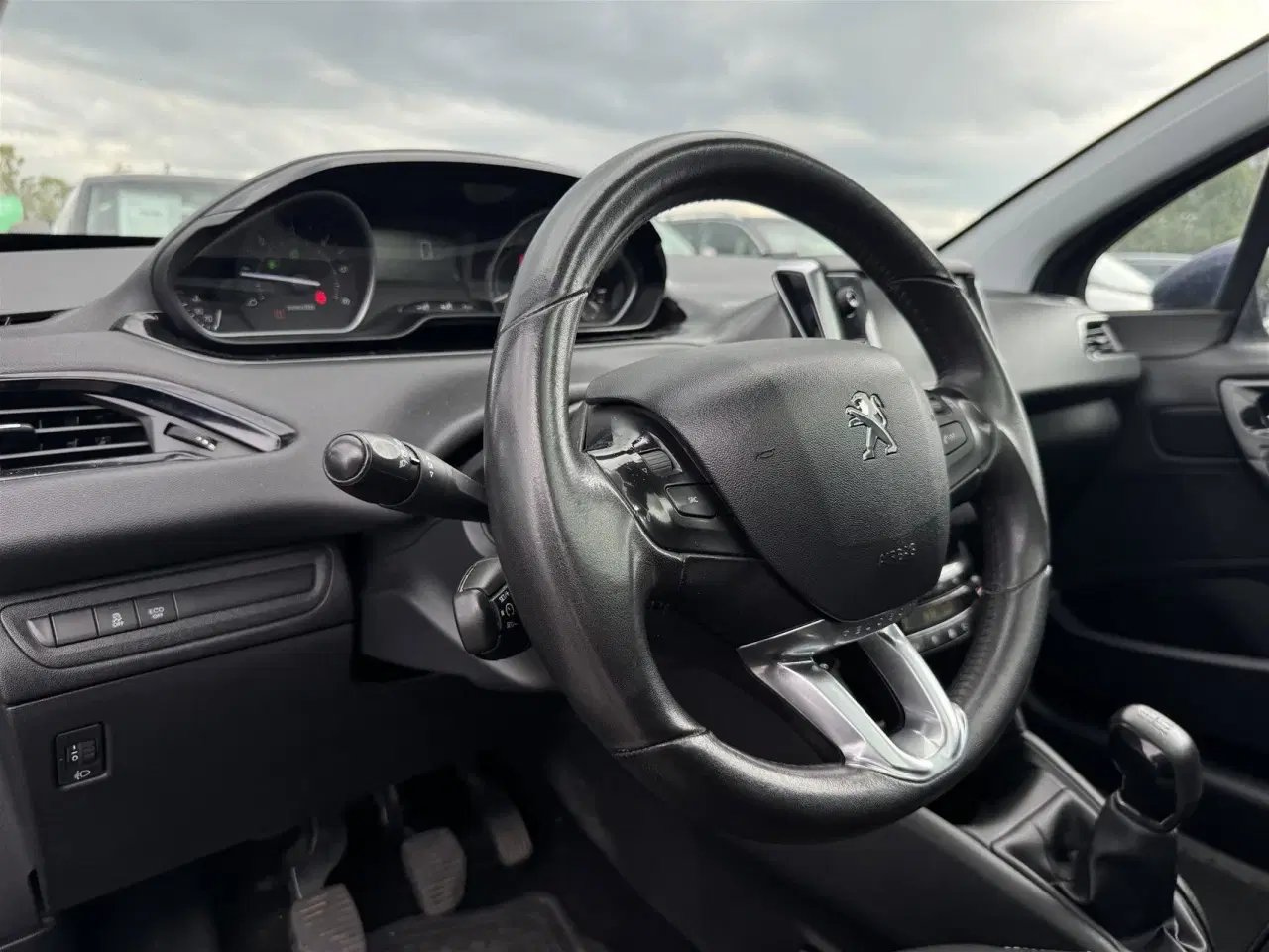 Billede 7 - Peugeot 208 1,6 BlueHDi Envy 100HK 5d