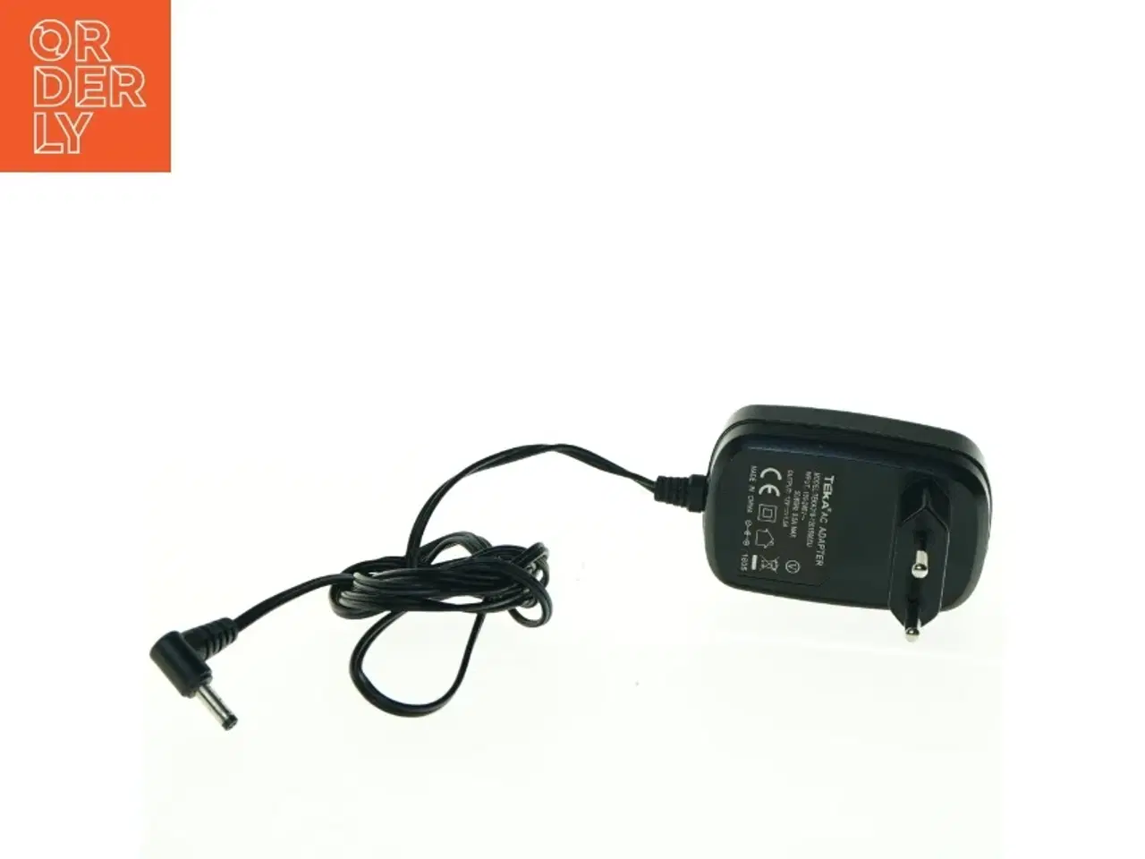 Billede 2 - Sort oplader (str. 7 x 4 cm)