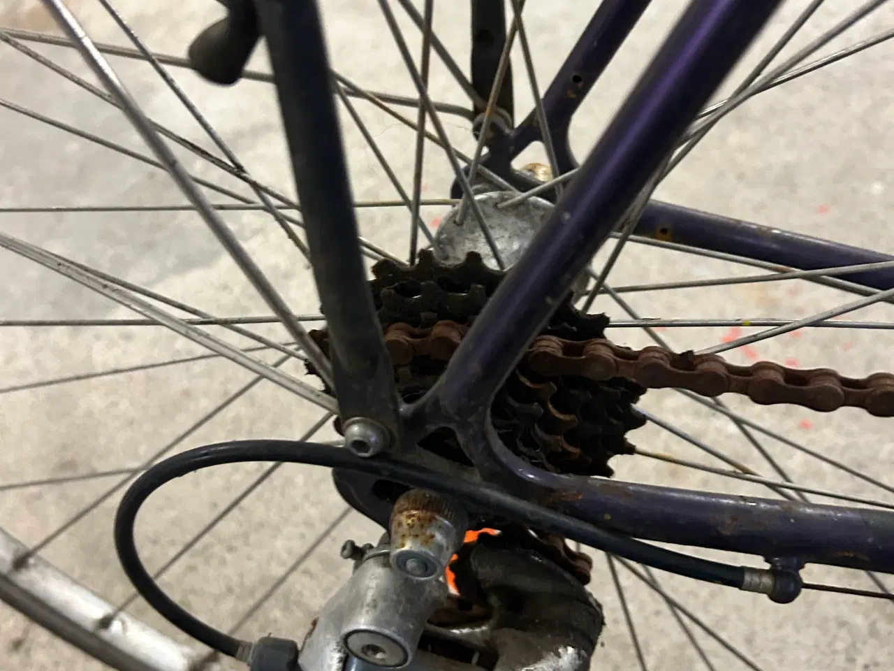 Billede 7 - Cykel retro fra 90 erne nishiki i flot lilla