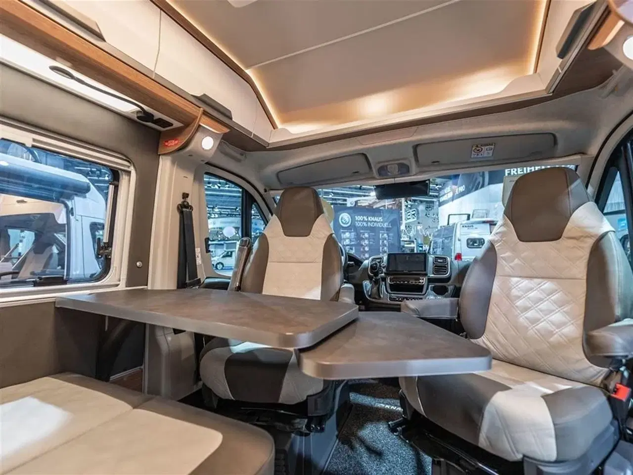 Billede 35 - 2026 - Knaus Boxlife 600 ME Platinum Selection   van under 6 meter med langsgående seng