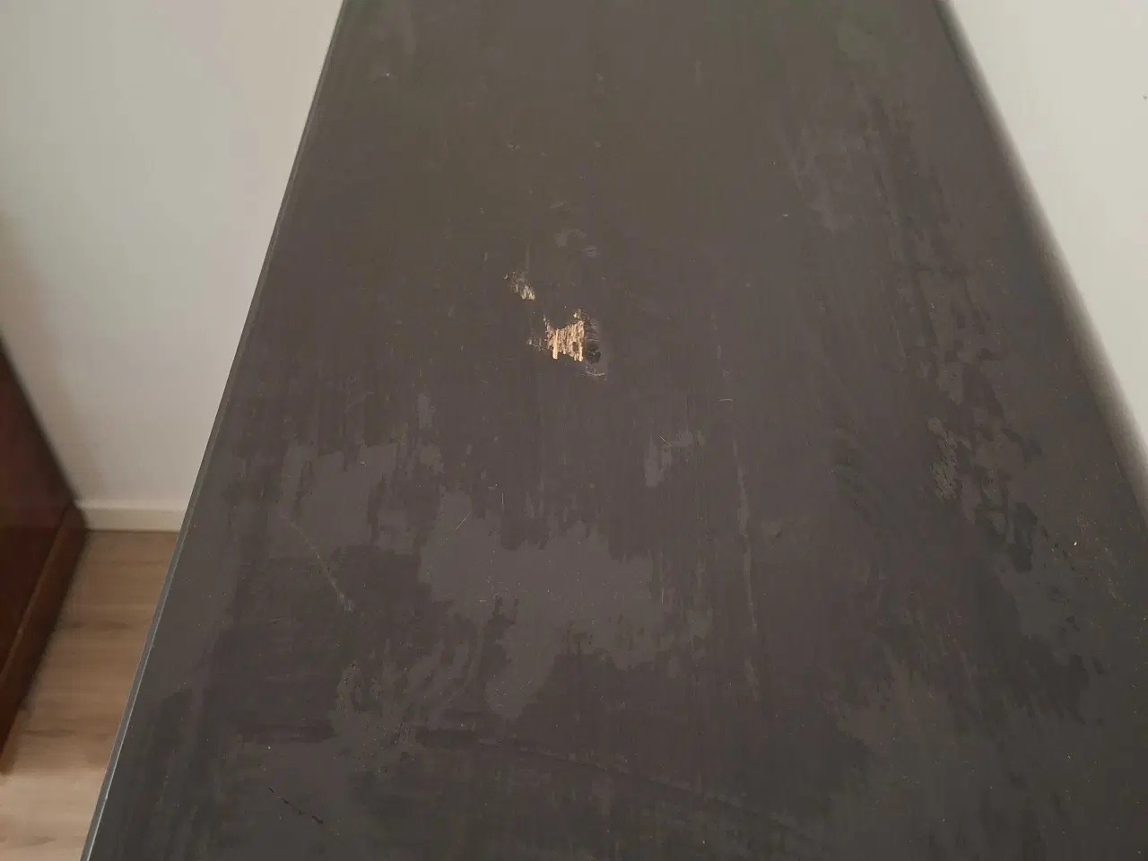 Billede 4 - Havsta vitrineskab fra ikea