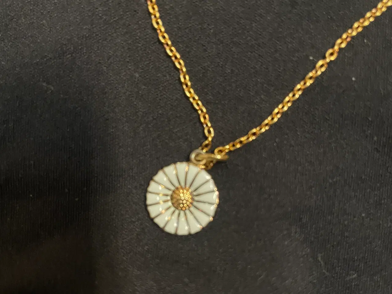 Billede 1 - Georg jensen kæde og vedhæng - Daisy ❤️