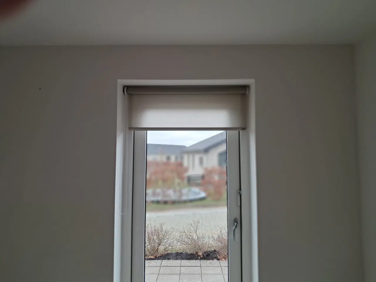 Billede 5 - Luxaflex rullegardin med kædetræk