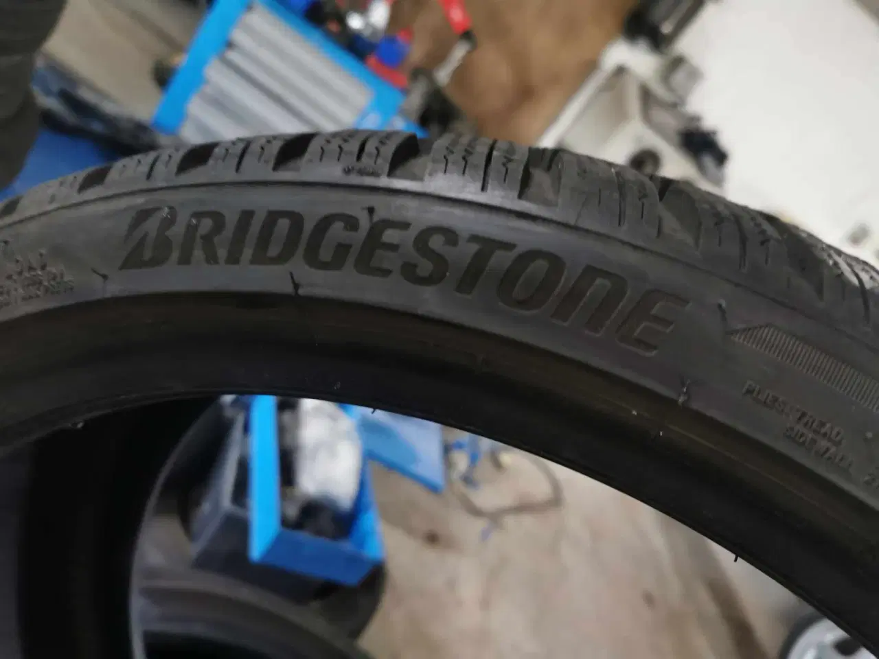 Billede 1 - Bridgestone Blizzak LM 005 235/35 R19 91W XL