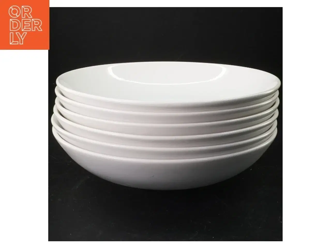 Billede 1 - Hvide porcelænstallerkner, dybe, 6 stk fra IKEA (str. 24 cm diameter. 5 cm høj)