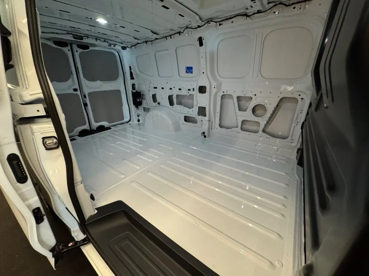 Billede 14 - Ford Transit Custom 320L 2,0 EcoBlue Trend