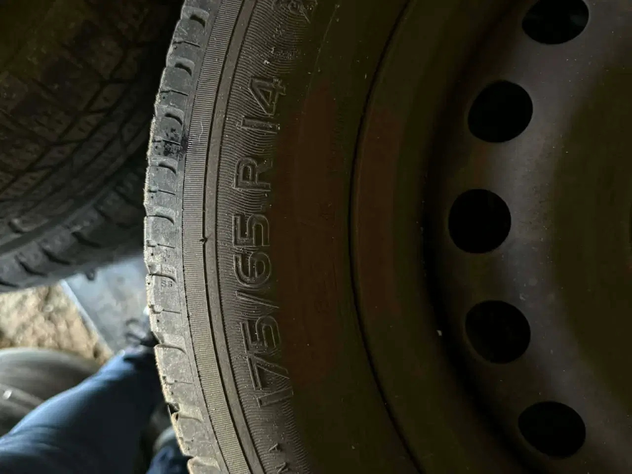 Billede 3 - Sommer fælge og dæk