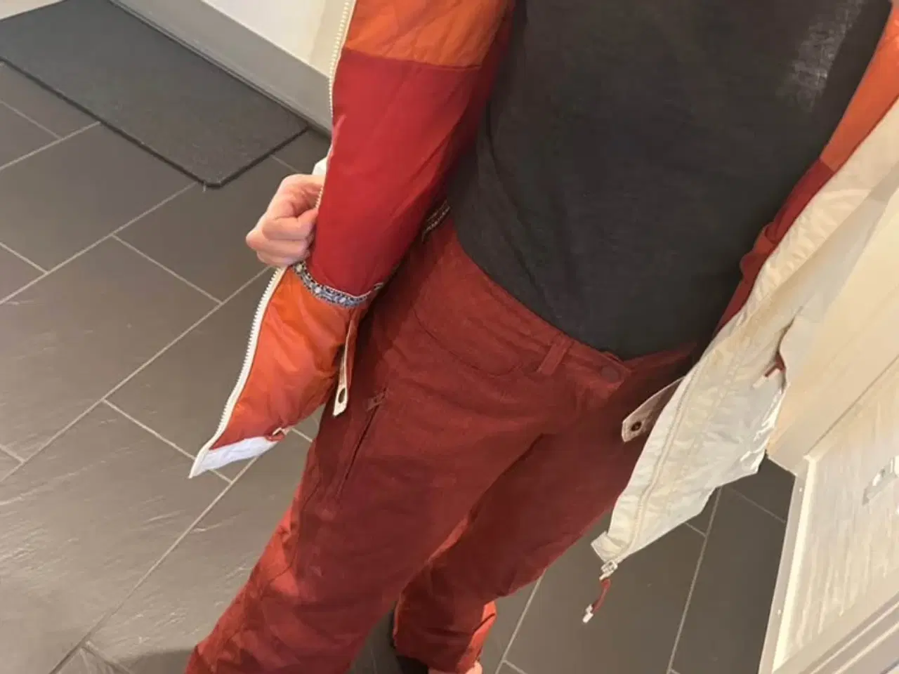 Billede 6 - Burton skisæt til pige/dame