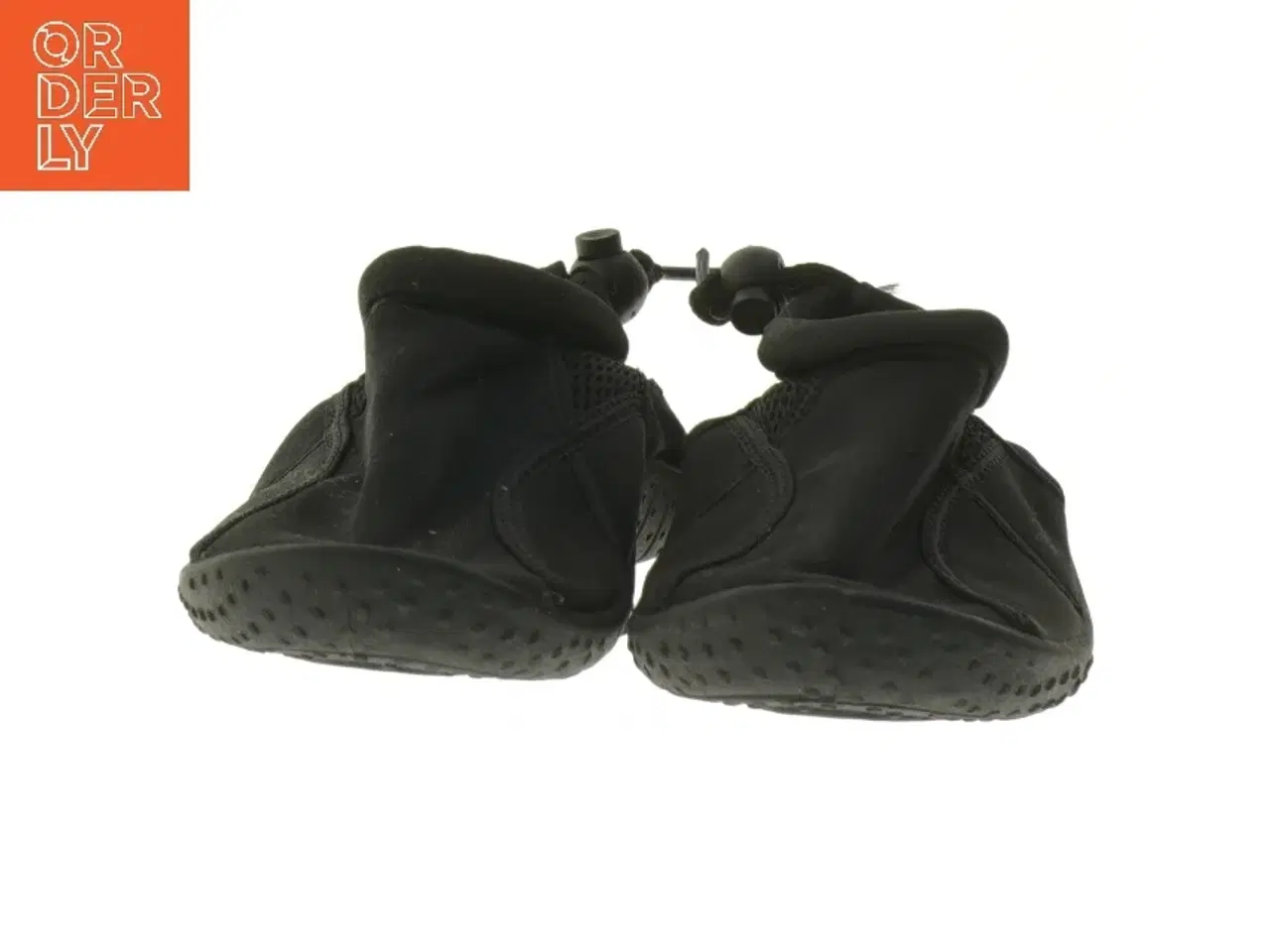 Billede 3 - Sort vandsko til børn (str. længde 21 cm)