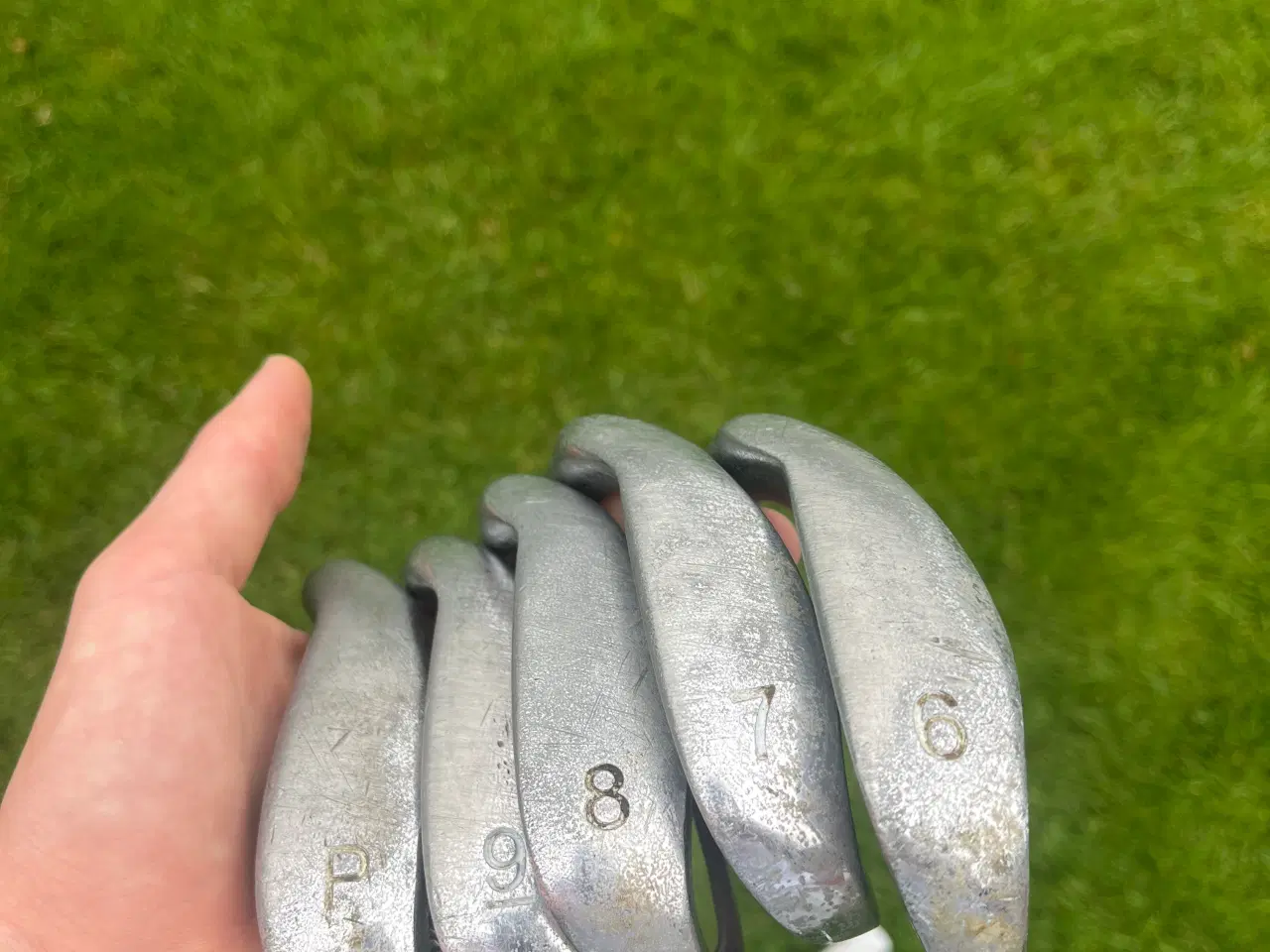 Billede 1 - Billig, VOLTAGE golf jern og putter 