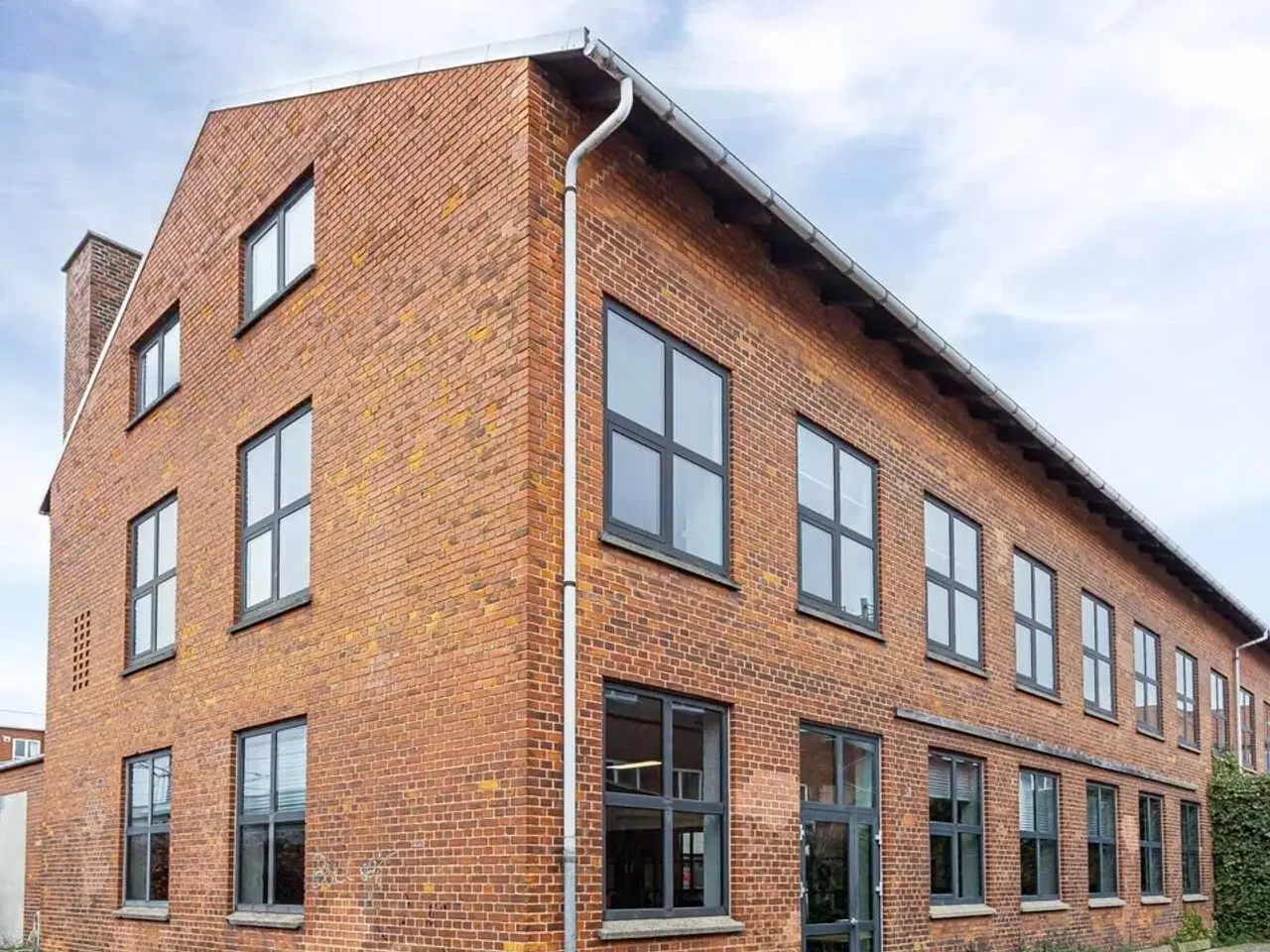 Billede 24 - Attraktiv introleje på kun kr. 1.100 pr. m² - Flot og indbydende storrumskontor