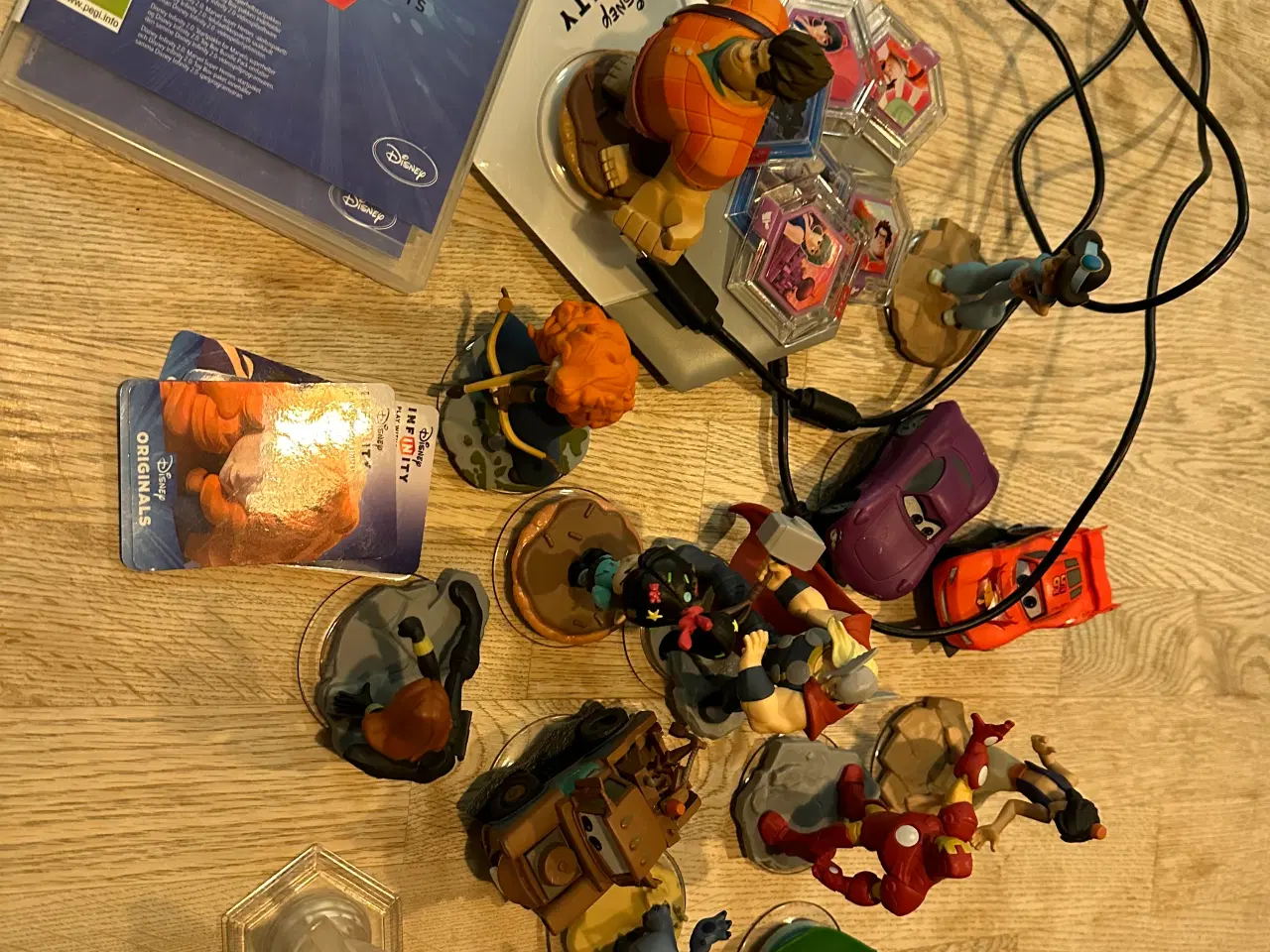 Billede 1 - Disney Infinity spil og figurer til PS3