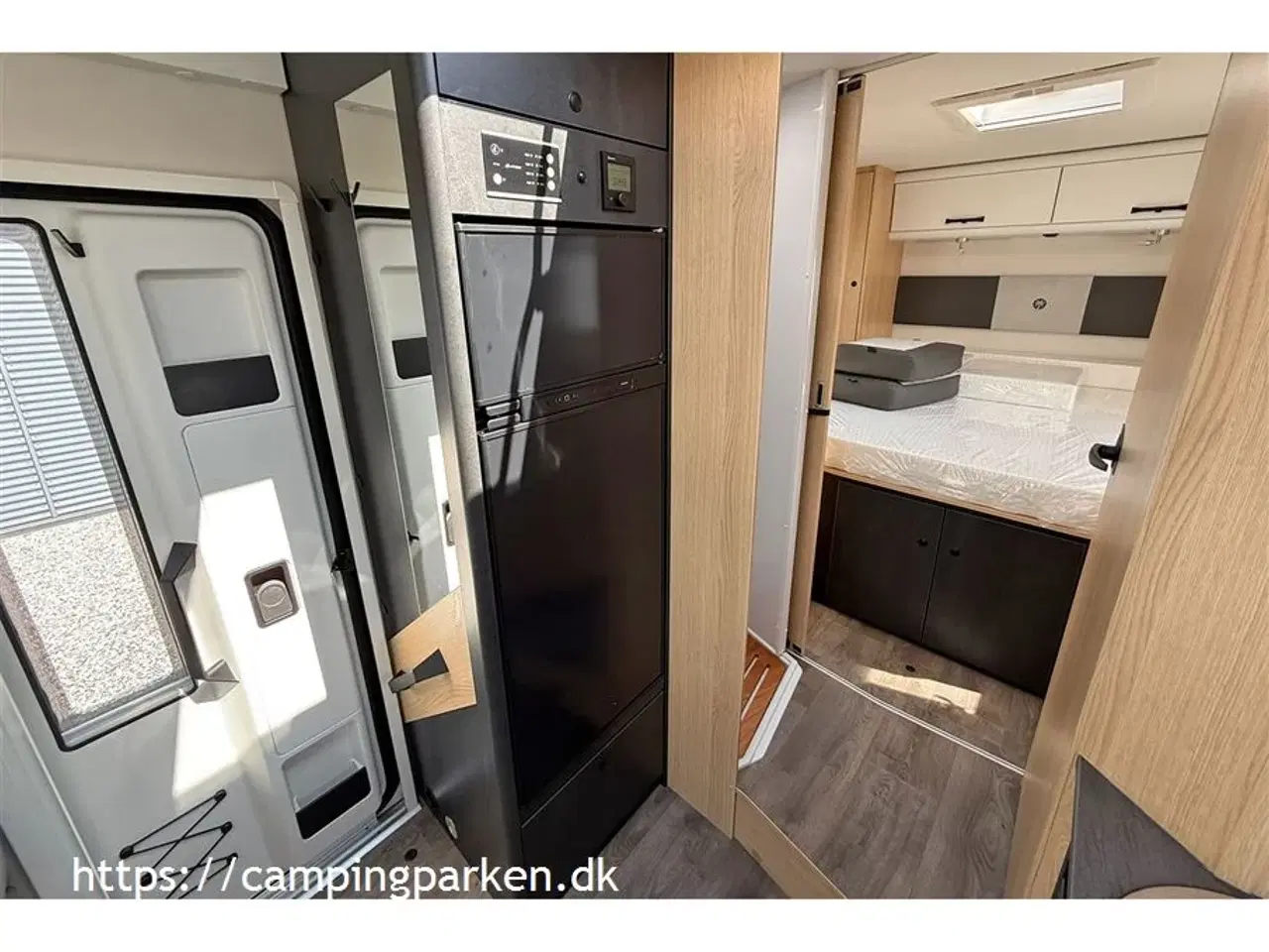 Billede 9 - 2025 - SunLight T 69 LC Adventure   Sunlights populære model i Adventure, med face-to-face, automatgear og meget udstyr