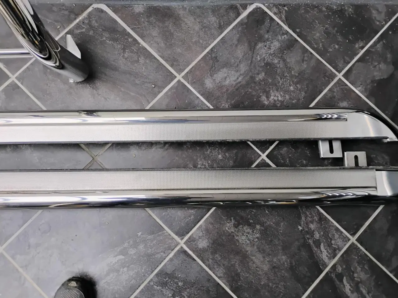 Billede 2 - PUSHBAR OG SIDEBAR TIL MERCEDES VITO 2004 OG FREM.