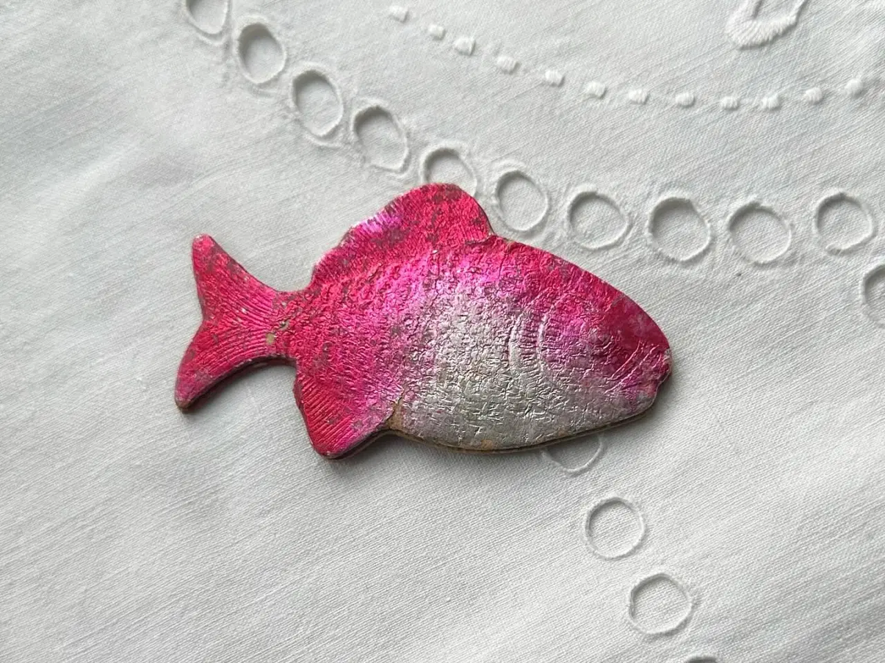 Billede 2 - Sovjetisk pappynt, lyserød fisk