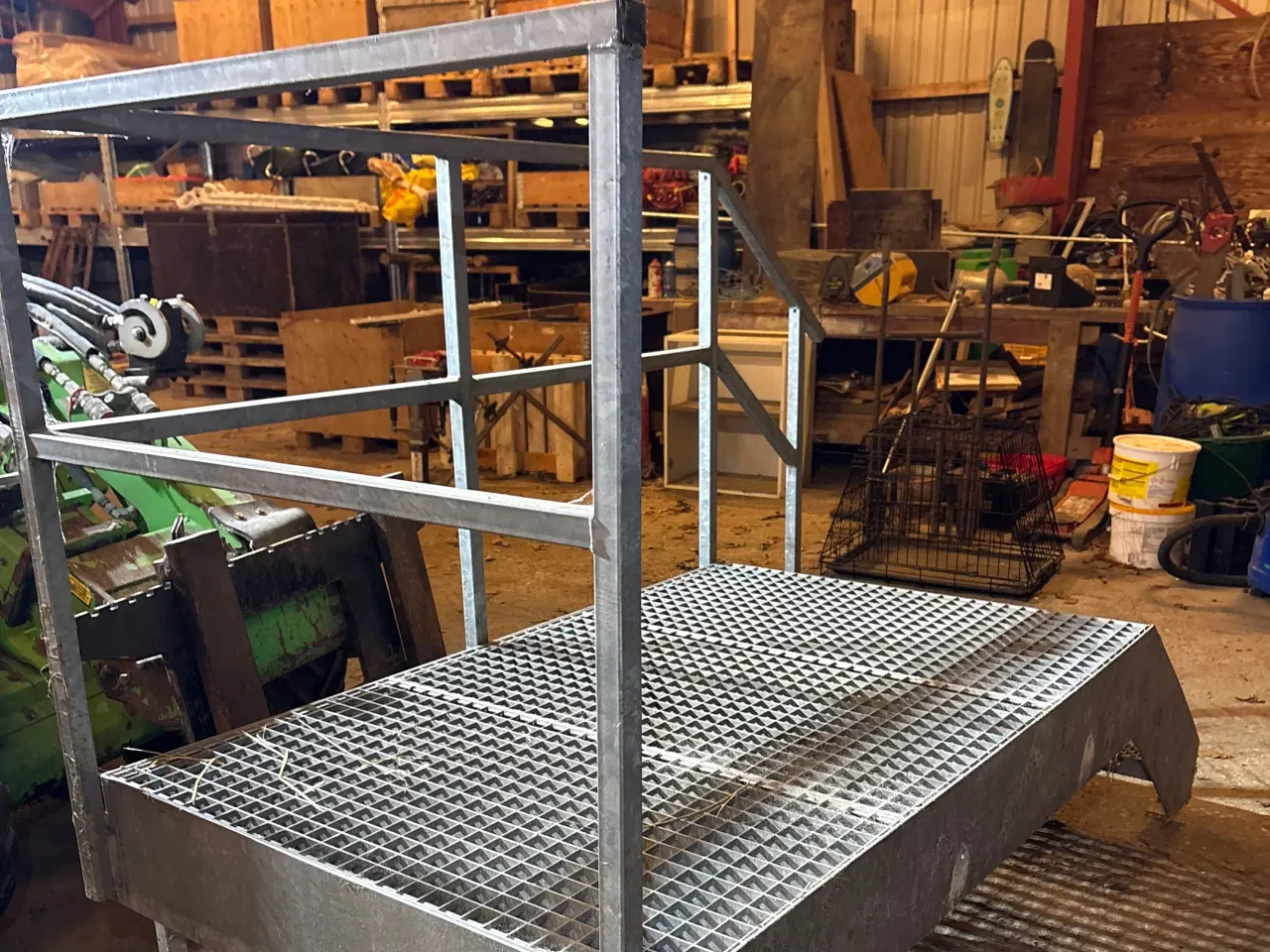 Billede 1 - Galvaniseret trappe og repos